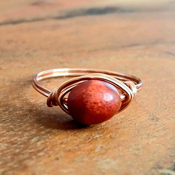Upcycled Apple Coral Beaded Ring, Wire Wrapped, Copper, Size 9.5 - Picture 1 of 3